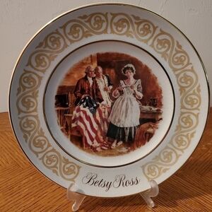 Historical Vintage Betsy Ross Collector Plate 1973 Avon Patriotic Flag